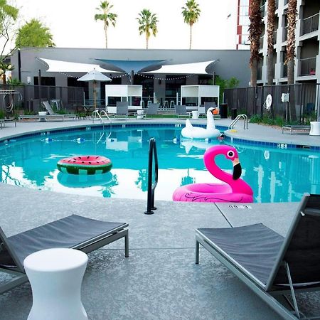 Moxy Phoenix Tempe/Asu Area Exterior foto