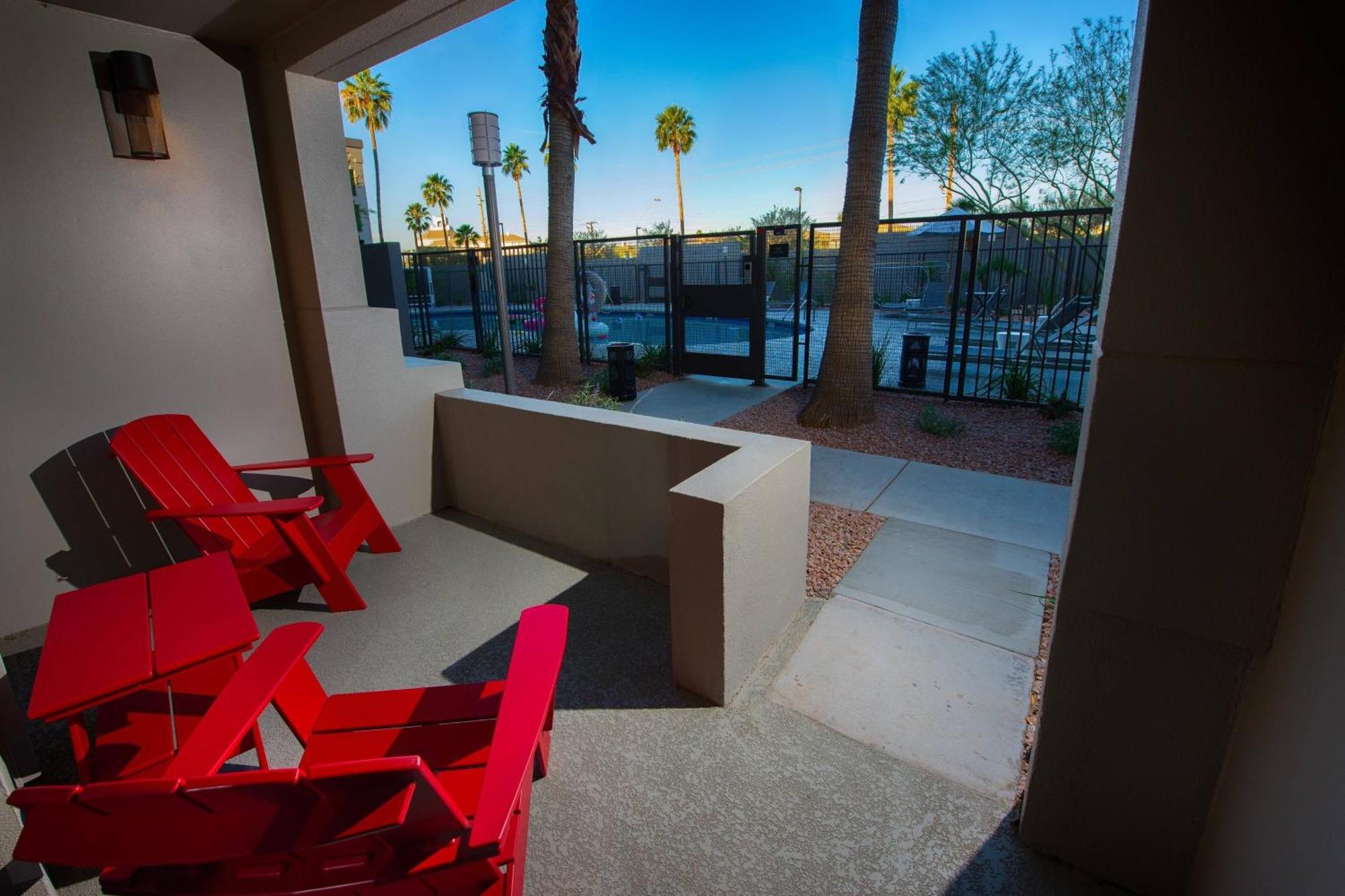 Moxy Phoenix Tempe/Asu Area Exterior foto